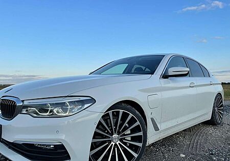 BMW 530e 530 Aut. Luxury Line