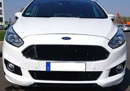 Ford S-Max ST-Line