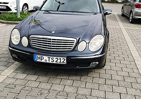 Mercedes-Benz E 240 T Elegance