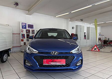 Hyundai i20 TrendFL*Sitzhzg./Navi/RKamera