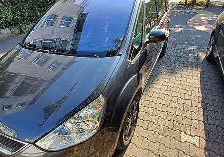 Ford Galaxy Trend