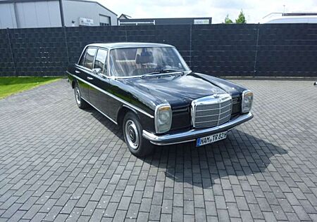 Mercedes-Benz 230 .6 Automatik