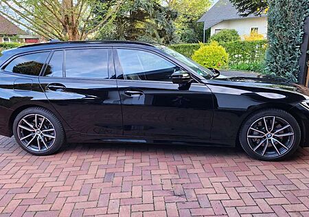 BMW 330d 330 Touring xDrive Aut. Sport Line