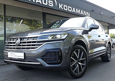 VW Touareg Volkswagen R-Line 4Motion*ACC*Virtual*Dynaudio*AHK