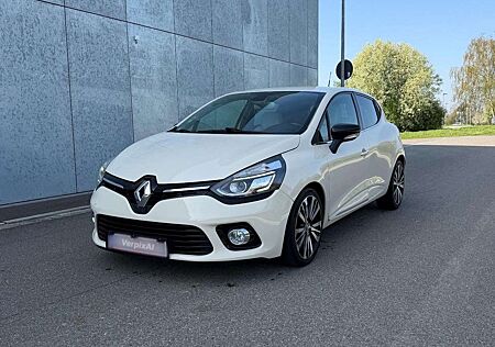 Renault Clio Initiale Paris