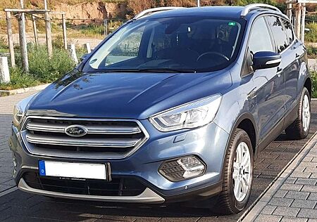 Ford Kuga 1.5 EcoBoost 2x4 Trend