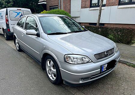 Opel Astra 1.8 16V *TOP gepflegt*