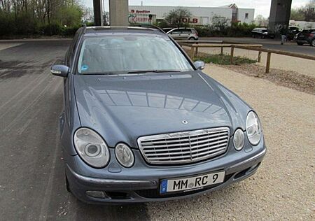 Mercedes-Benz E 500 T 4Matic Automatik Avantgarde