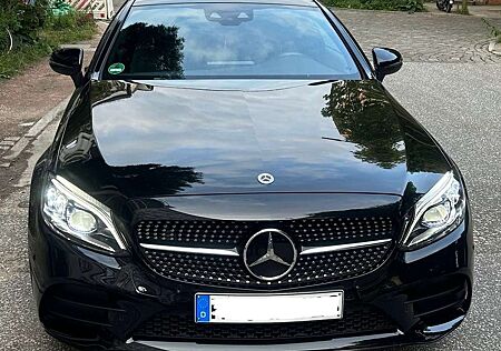Mercedes-Benz C 200 C-Klasse Coupe Coupe 9G-TRONIC AMG Line