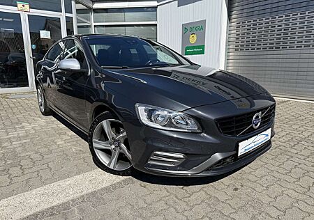 Volvo S60 Momentum R-Design mit Klima/Leder/Navi/PDC/Alus/
