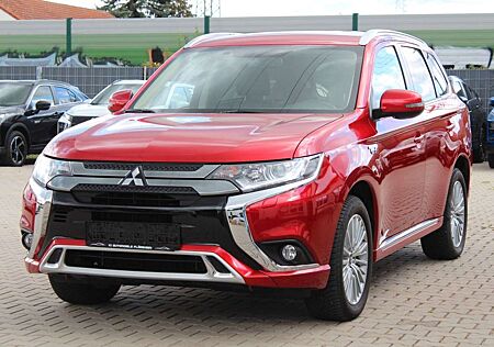 Mitsubishi Outlander 2.4 PHEV Basis Spirit 4WD AHK