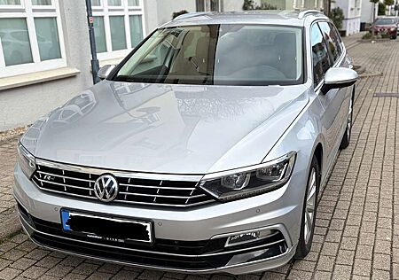 VW Passat Variant Volkswagen Diesel 2.0 TDI DSG R-Line Highline