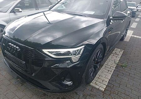 Audi e-tron 55 2x S LINE BLACK-EDITION PANO/360°/B&O