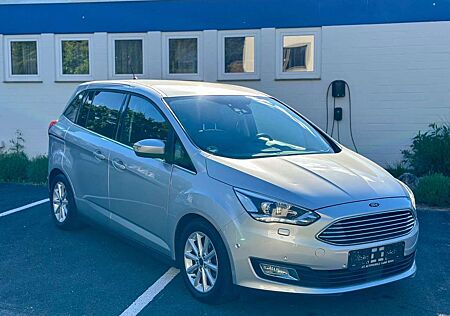 Ford Grand C-Max Titanium,7-Sitzplaz,61500KM