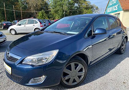 Opel Astra 1.4 Turbo/Klima/AHK/113TKM/Tüv neu