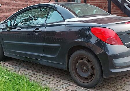 Peugeot 207 CC 120 VTi Sport