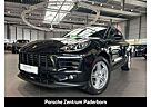 Porsche Macan PDLS PASM Navigation Panoramadach 19-Zoll