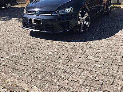 Volkswagen Golf R