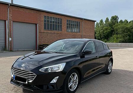 Ford Focus Turnier 1.0 EcoBoost Start-Stopp-System Aut. COOL&