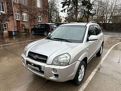 Hyundai TUCSON 2.0 GLS/AHK/Leder/Sitzheizung/Gepflegt !!