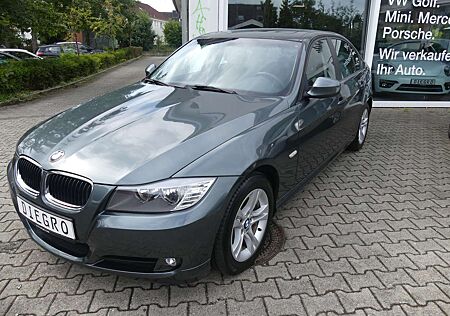 BMW 318 i Limousine * 1. Hand * 62.000 KM