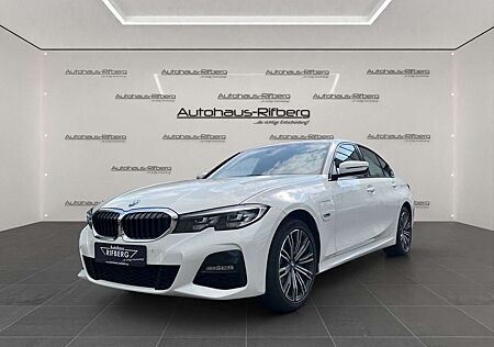 BMW 330 e M-Paket 8G LiveCockpit Professional/18Zoll