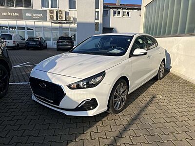 Hyundai i30 Fastback 1.4 T-GDI Style - Navi - RFK - Tempomat