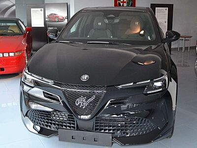 Alfa Romeo Junior Junior 1.2 VGT Ibrida Sport Speciale