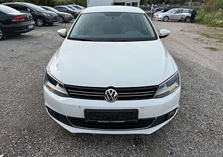 VW Jetta Volkswagen VI Highline Navi