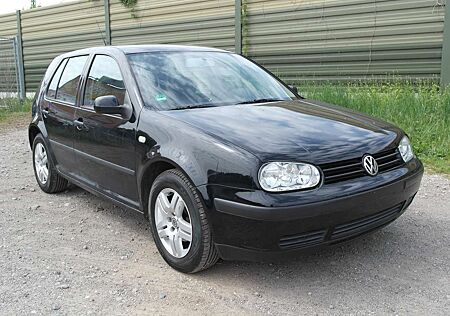 VW Golf Volkswagen 1.4 KLima Tüv Au 04/2027