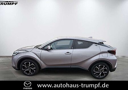 Toyota C-HR Hybrid Team D