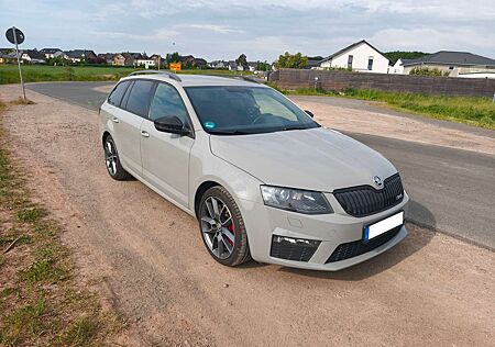 Skoda Octavia Combi 2.0 TDI (Green tec) RS
