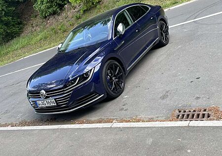 VW Arteon Volkswagen Elegance
