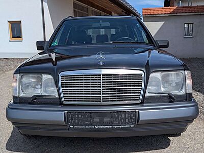 Mercedes-Benz E 320 E-Klasse T