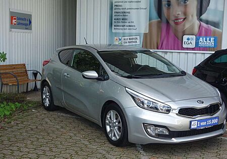 Kia Cee'd Ceed / 1,6 KLIMA PDC ALU SITZHEIZUNG MFL BLUETOOTH