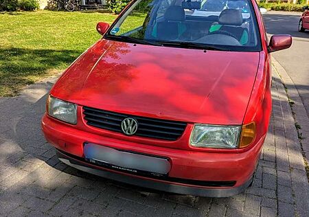 VW Polo Volkswagen Basic