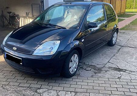 Ford Fiesta 1.3 Ambiente