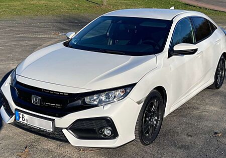 Honda Civic 1.0 i-VTEC Turbo Elegance