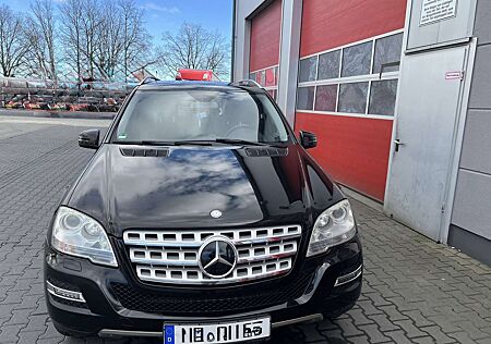 Mercedes-Benz ML 350 BlueTEC 4MATIC 7G-TRONIC Edition 1