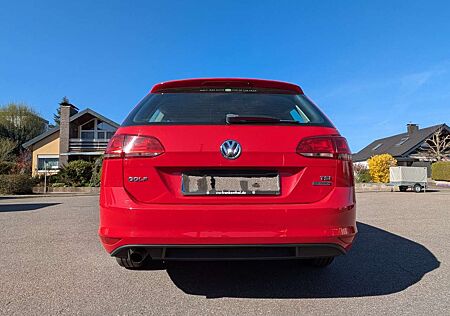 VW Golf Variant Volkswagen Golf VII Variant 1.2 TSI BMT - Bremsen neu