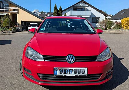 VW Golf Variant Volkswagen Golf VII Variant 1.2 TSI BlueMotion Trendline