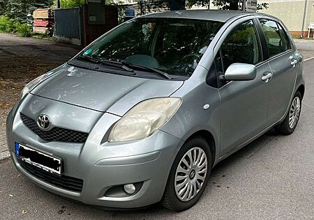 Toyota Yaris 1.33 VVT-i Multi Mode Life