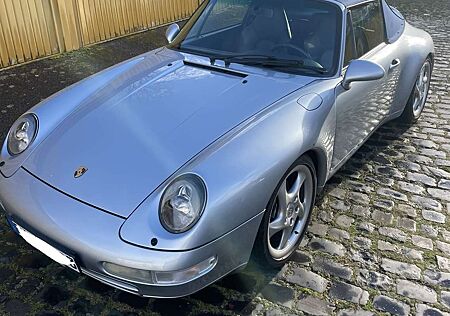 Porsche 993 911 Carrera Cabrio