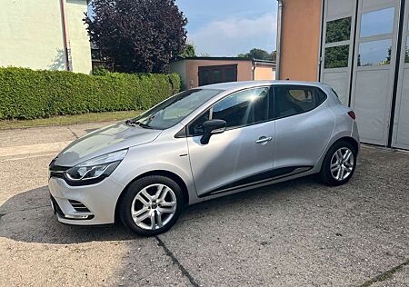 Renault Clio Limited Sitzheizung LED 1. Hand Zahnriemen neu +WR