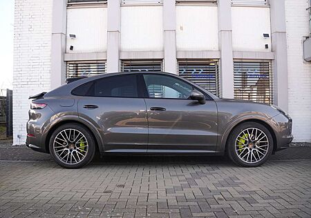 Porsche Cayenne E-Hybrid Coupé SPORTDESIGN-ACC-AHK-BOSE-21RS