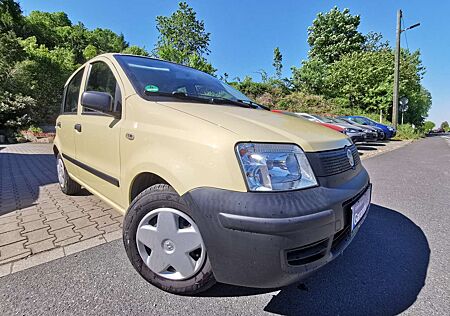 Fiat Panda 1.1 8V Active/1.Hand / nur 99.255KM/ E Paket/Bluet