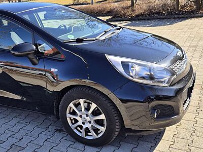 Kia Rio Rio 1.1 CRDI Fifa World Cup Edition