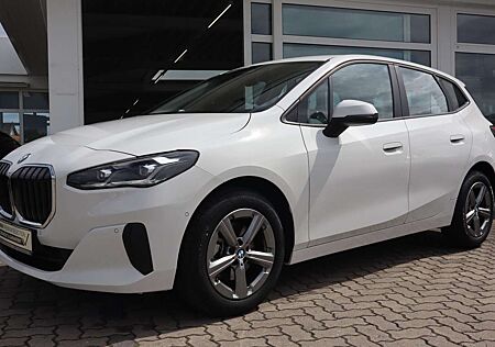 BMW 218 i Active Tourer DAB LED Komfortzg. AHK Shz