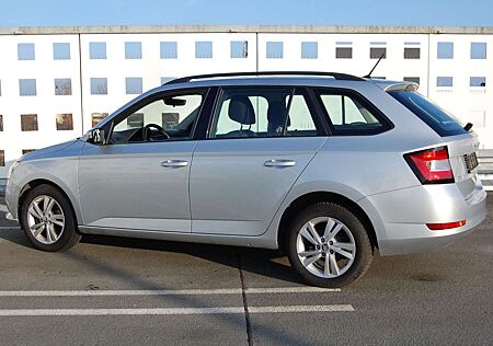 Skoda Fabia Ambition 1,0 Klima Apple CarPlay Bj.2022