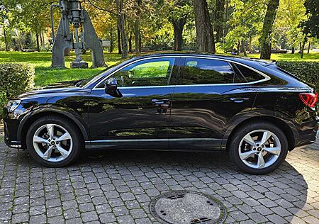 Audi Q3 35 TFSI Sportback S tronic S line